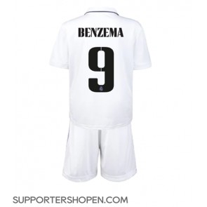 Real Madrid Karim Benzema #9 Hemmatröja Barn 2022-23 Kortärmad (+ korta byxor)